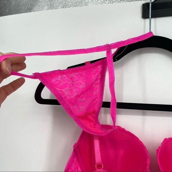 Seven Til’ Midnight Lingerie Set Pink lace Garter & Thong small NWT - Picture 6 of 10